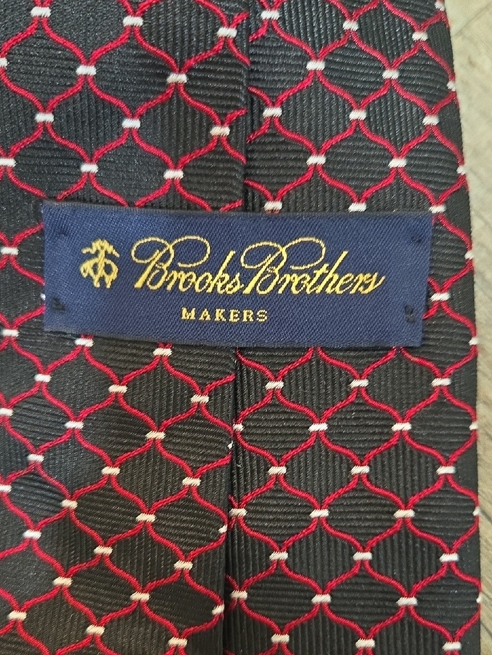 NWT! Brooks Brothers Black And Red Tie!! - Picture 3 of 4